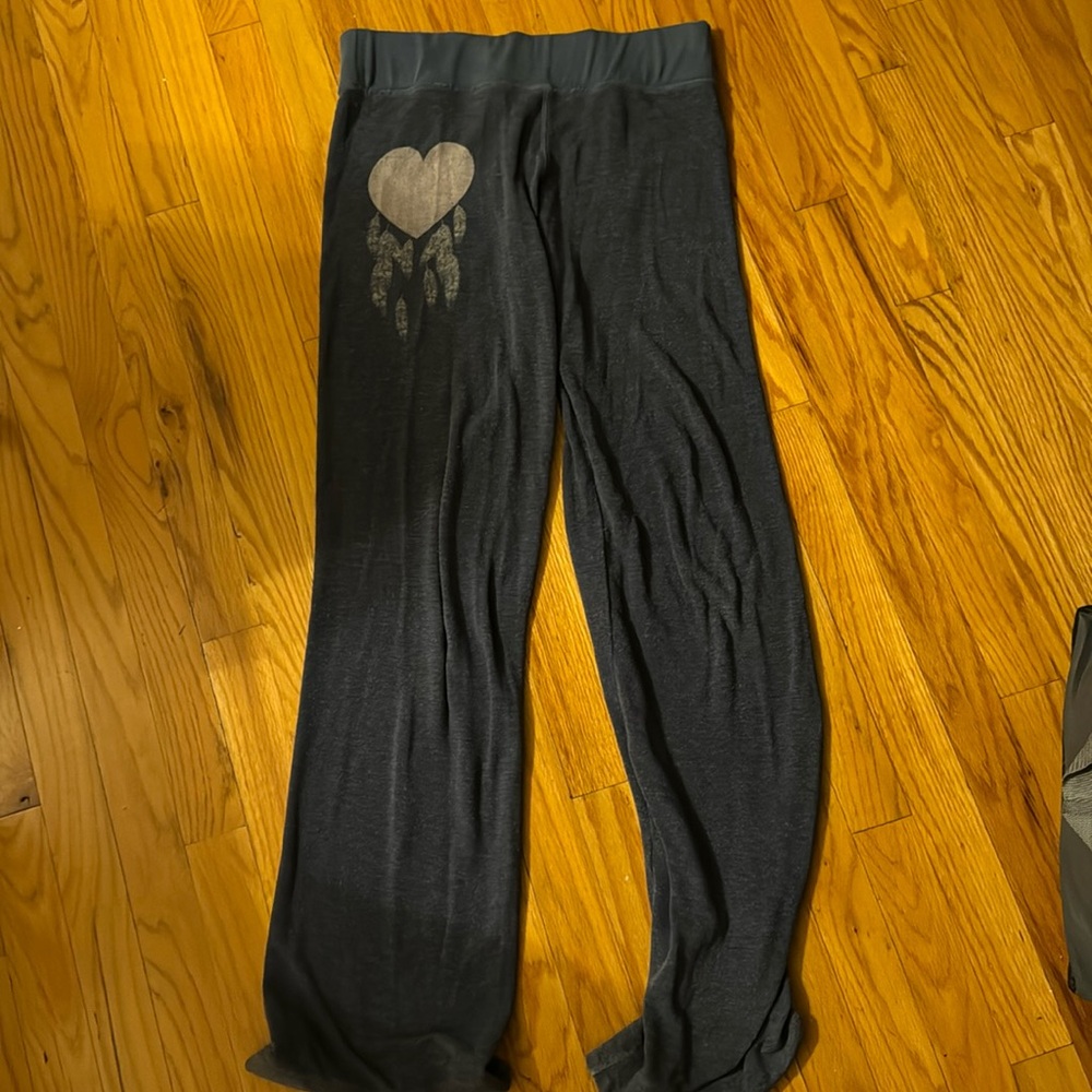 WildFox Couture Vintage sweats size small